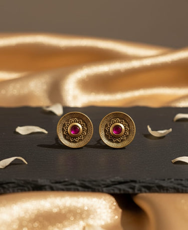 Antique Red Round Earrings